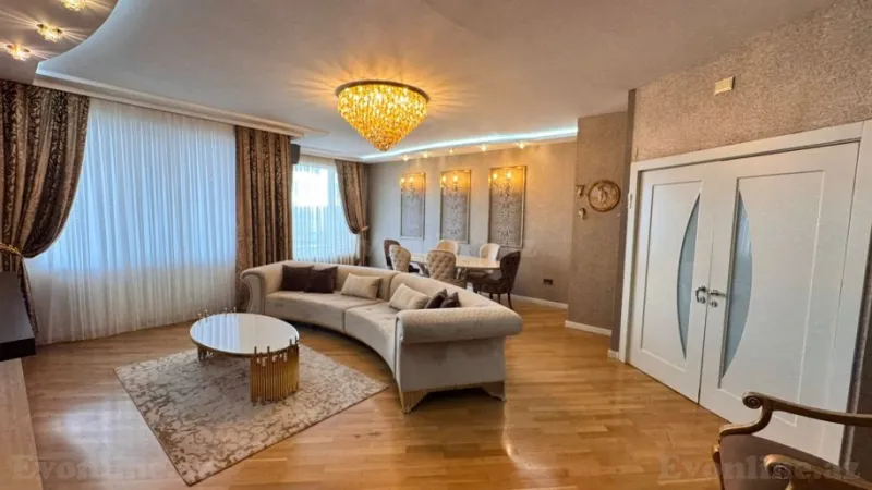 Satılır 4 otaqlı Mənzil Yeni tikili 218 m² 7-ci mikrorayon - şəkil 6