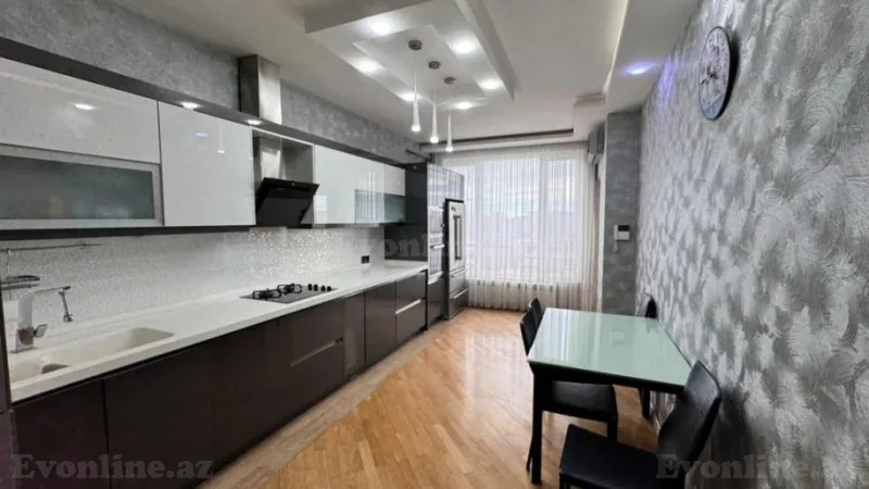 Satılır 4 otaqlı Mənzil Yeni tikili 218 m² 7-ci mikrorayon - şəkil 18