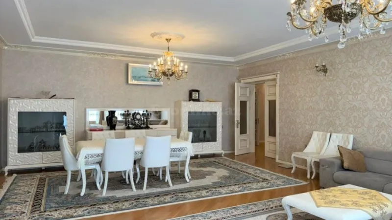 Satılır 4 otaqlı Mənzil Yeni tikili 197 m² Nərimanov r. - şəkil 3