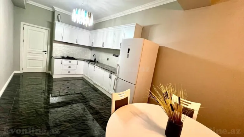 Satılır 3 otaqlı Mənzil Yeni tikili 100 m² Gənclik m. - şəkil 5