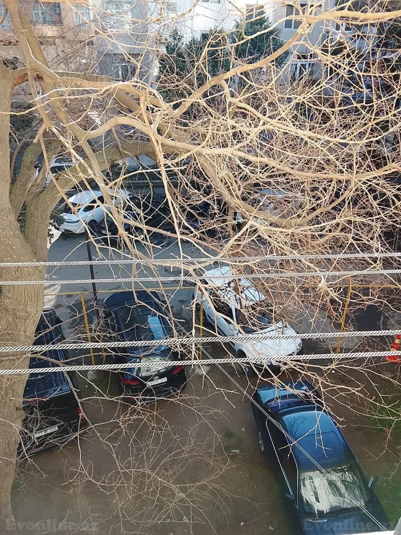 Satılır 2 otaqlı Mənzil Köhnə tikili 40 m² 1-ci mikrorayon - şəkil 4