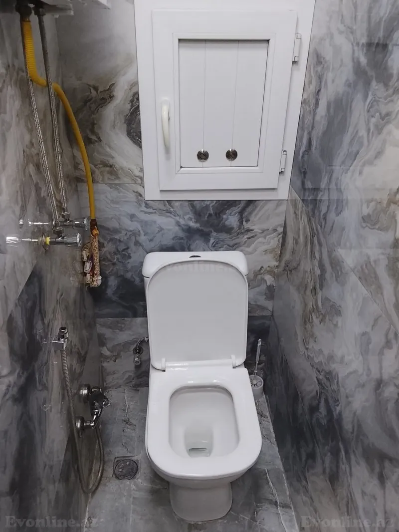 Satılır 2 otaqlı Mənzil Köhnə tikili 40 m² 1-ci mikrorayon - şəkil 13