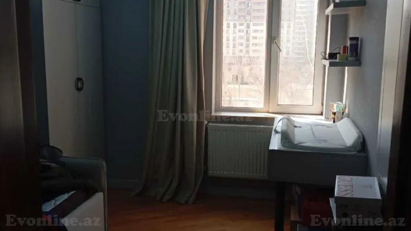 Kirayə verilir 3 otaqlı Mənzil Köhnə tikili 90 m² Xətai m. - şəkil 5