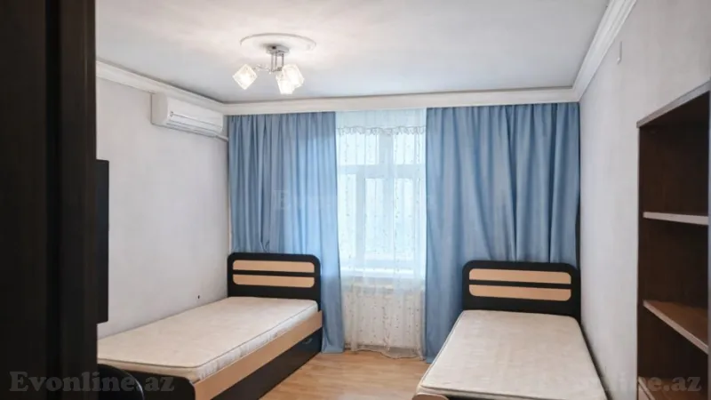 Satılır 3 otaqlı Mənzil Köhnə tikili 80 m² Əhmədli m. - şəkil 4