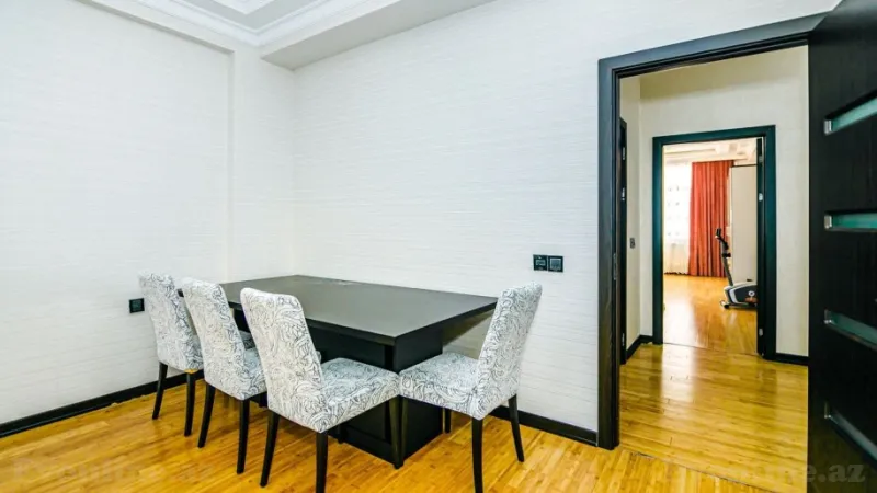 Kirayə verilir 3 otaqlı Mənzil Yeni tikili 135 m² Yeni Yasamal - şəkil 5