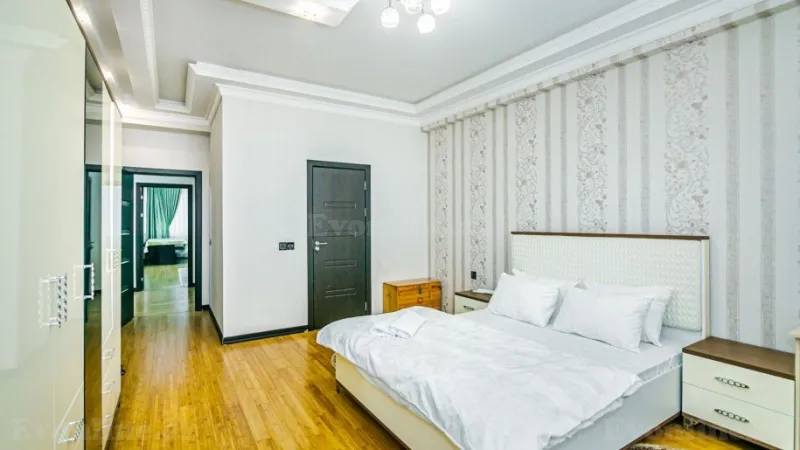 Kirayə verilir 3 otaqlı Mənzil Yeni tikili 135 m² Yeni Yasamal - şəkil 20