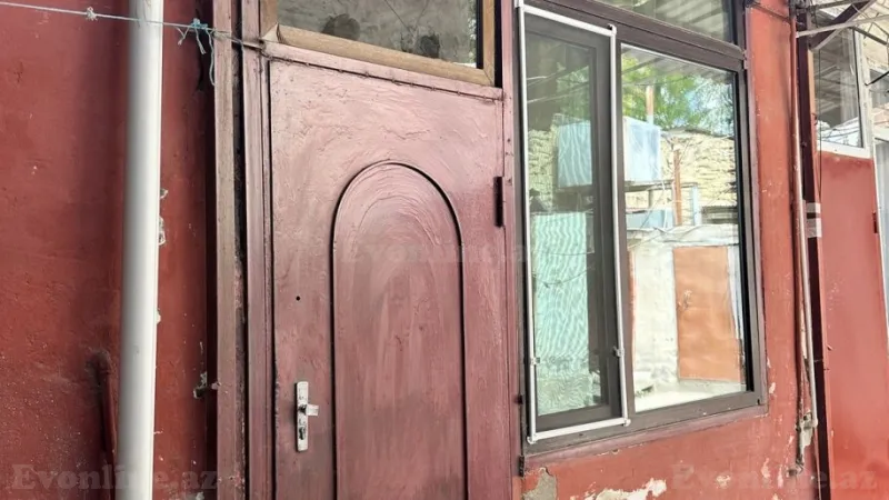 Kirayə verilir 1 otaqlı Mənzil Köhnə tikili 35 m² Kubinka