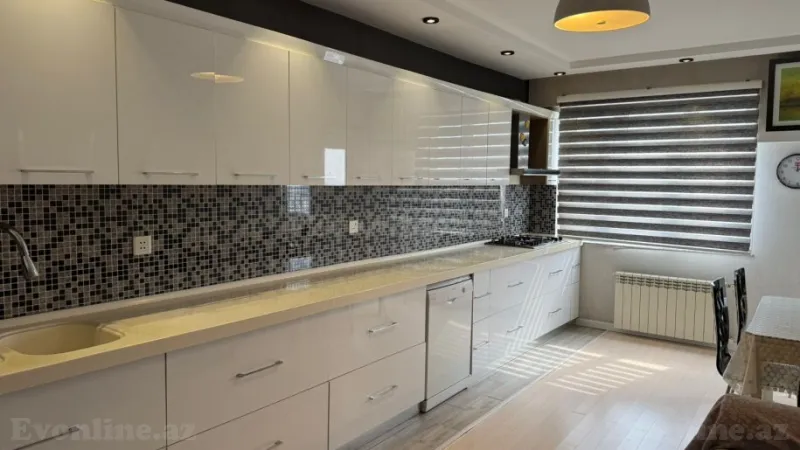 Kirayə verilir 3 otaqlı Mənzil Yeni tikili 130 m² Nəriman Nərimanov m. - şəkil 5