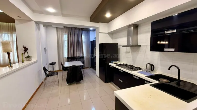 Satılır 3 otaqlı Mənzil Yeni tikili 120 m² Yasamal - şəkil 3