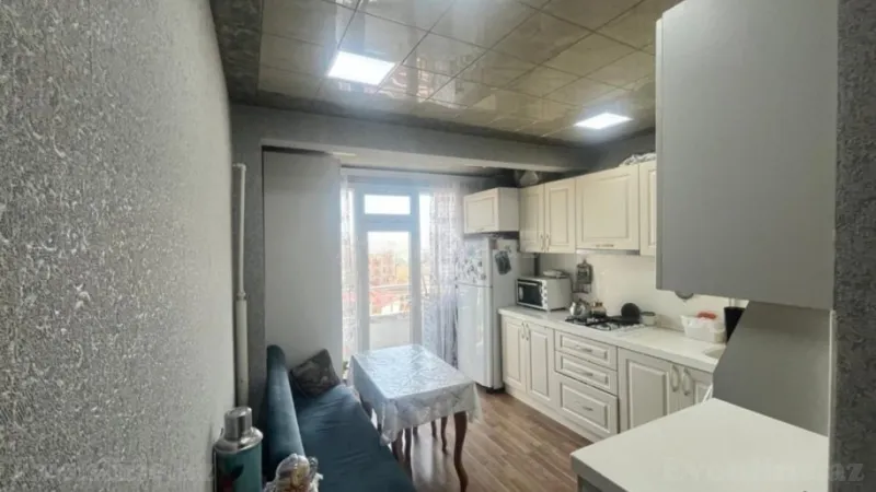 Satılır 2 otaqlı Mənzil Köhnə tikili 70 m² 8 Noyabr m. - şəkil 10