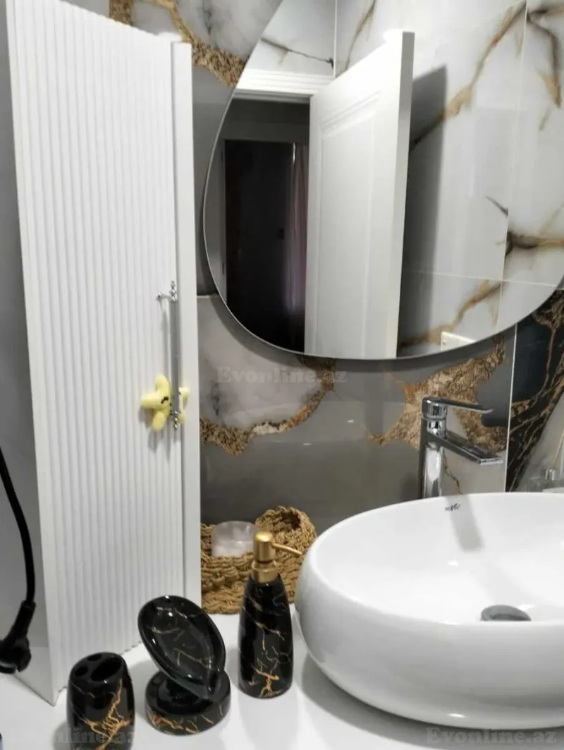 Kirayə verilir 3 otaqlı Mənzil Yeni tikili 80 m² İçərişəhər m. - şəkil 15