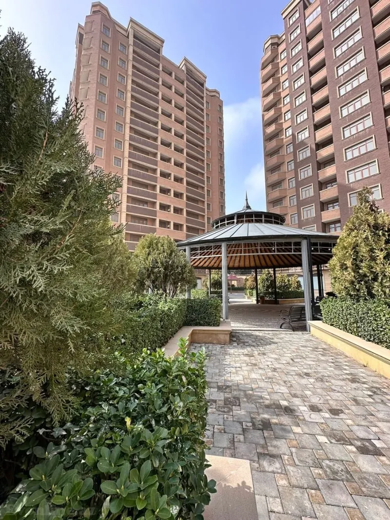 Satılır 3 otaqlı Mənzil Yeni tikili 115 m² 28 May m. - şəkil 3