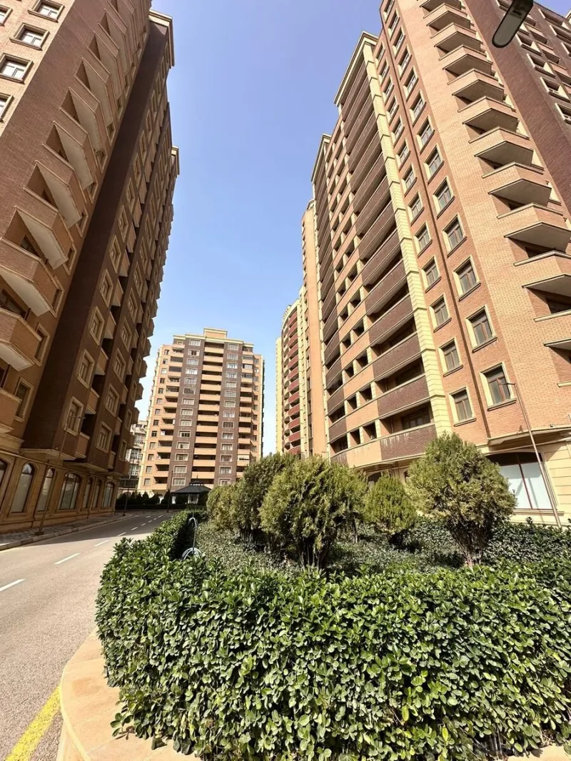 Satılır 3 otaqlı Mənzil Yeni tikili 115 m² 28 May m. - şəkil 8