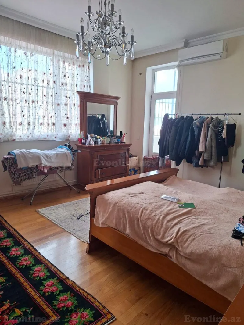 Satılır 3 otaqlı Mənzil Yeni tikili 150 m² Elmlər Akademiyası m. - şəkil 7