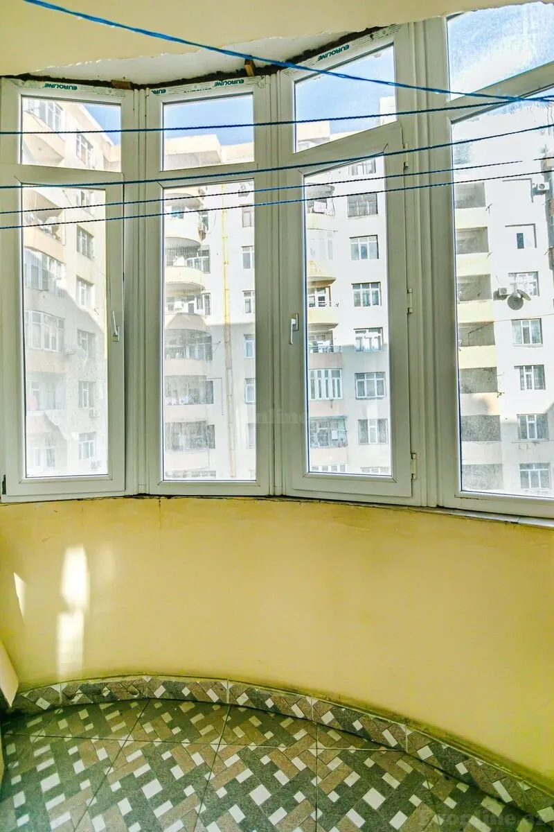 Kirayə verilir 3 otaqlı Mənzil Yeni tikili 140 m² Elmlər Akademiyası m. - şəkil 26