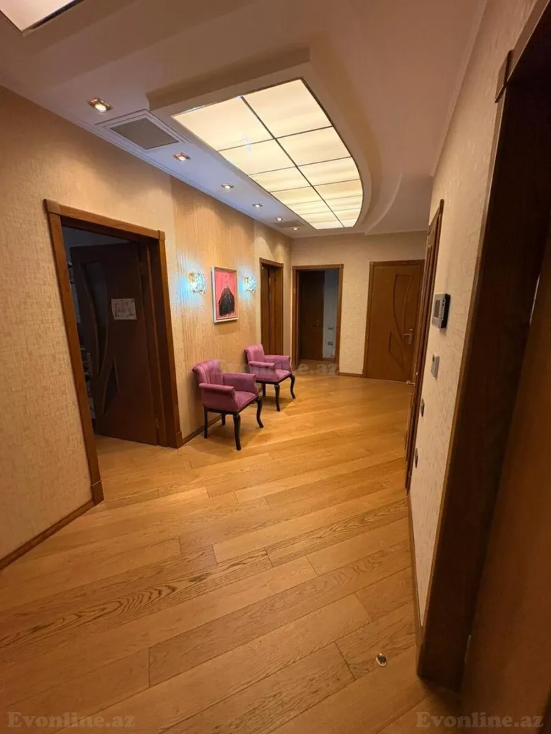 Satılır 4 otaqlı Mənzil Yeni tikili 180 m² 8 Noyabr m. - şəkil 4