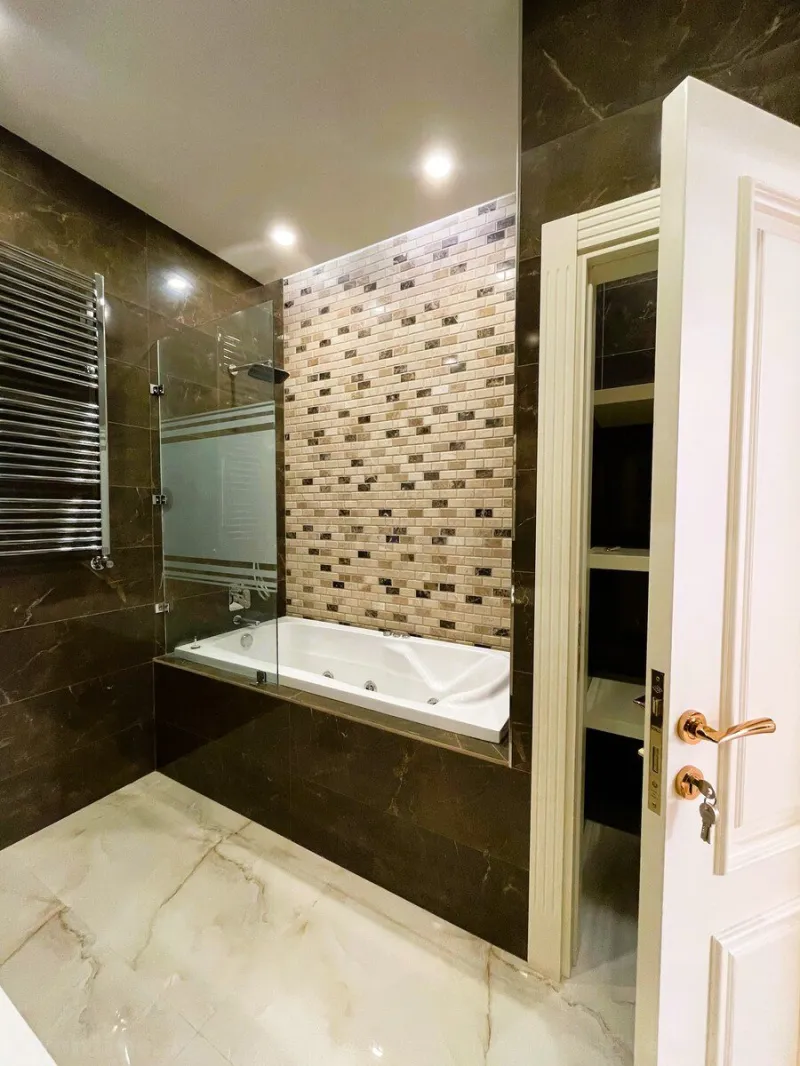 Satılır 3 otaqlı Mənzil Yeni tikili 169 m² 28 May m. - şəkil 11