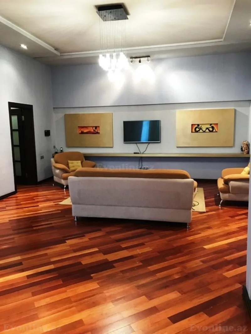 Satılır 3 otaqlı Mənzil Köhnə tikili 144 m² Sahil m. - şəkil 8