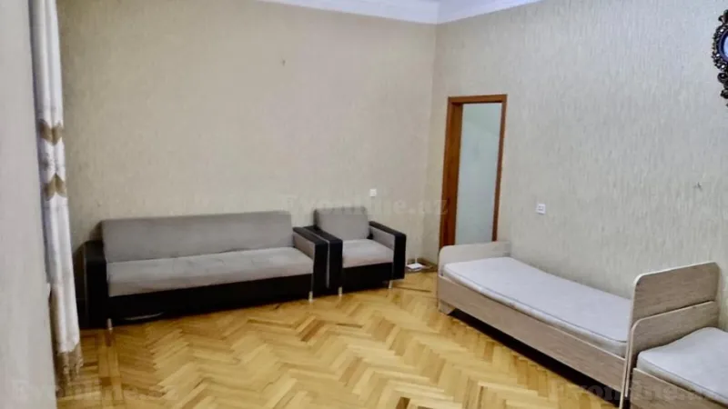 Kirayə verilir 2 otaqlı Mənzil Köhnə tikili 70 m² Nəriman Nərimanov m. - şəkil 2