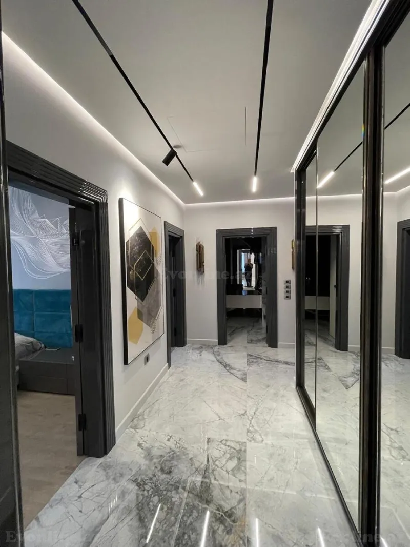 Satılır 5 otaqlı Mənzil Yeni tikili 220 m² Xətai r. - şəkil 22