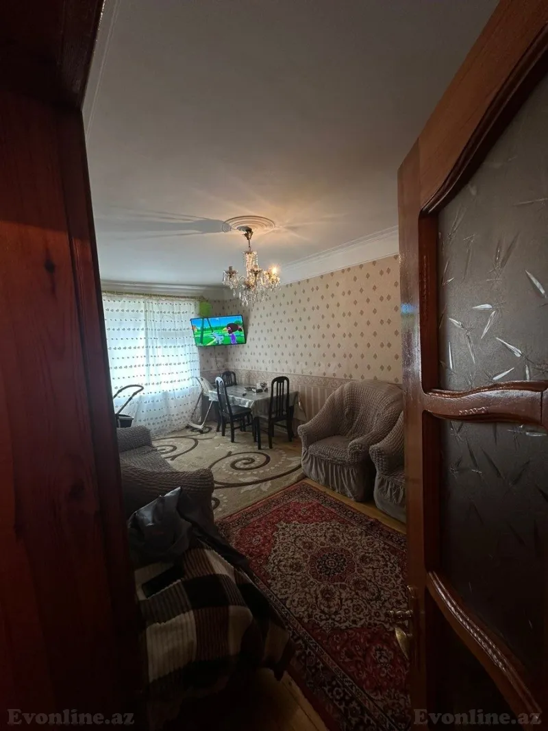 Satılır 2 otaqlı Mənzil Köhnə tikili 65 m² Əhmədli m. - şəkil 8