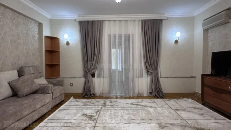 Kirayə verilir 2 otaqlı Mənzil Yeni tikili 49 m² 28 May m.