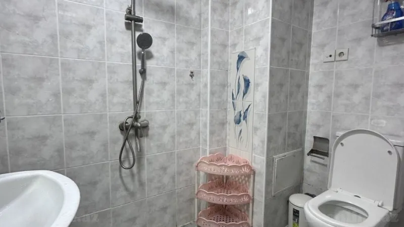 Kirayə verilir 2 otaqlı Mənzil Yeni tikili 49 m² 28 May m. - şəkil 14