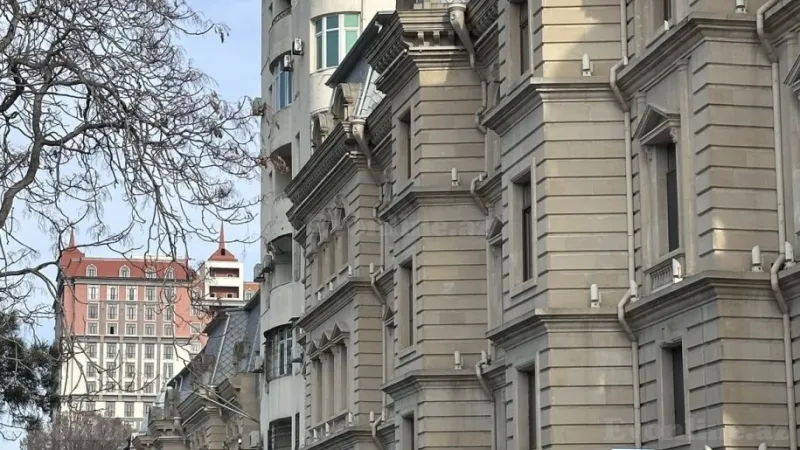 Kirayə verilir 2 otaqlı Mənzil Yeni tikili 49 m² 28 May m. - şəkil 24