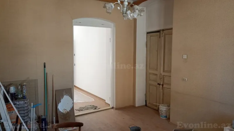 Satılır 2 otaqlı Mənzil Köhnə tikili 60 m² Binəqədi r. - şəkil 4