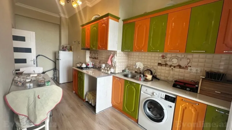 Kirayə verilir 1 otaqlı Mənzil Yeni tikili 50 m² 28 May m. - şəkil 2