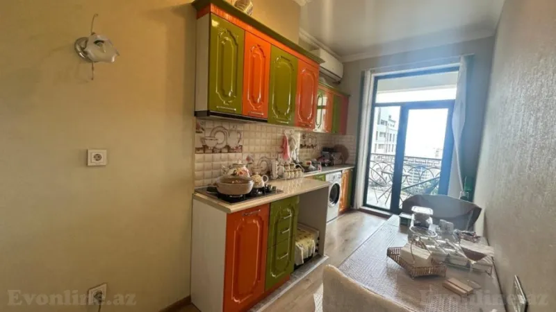 Kirayə verilir 1 otaqlı Mənzil Yeni tikili 50 m² 28 May m. - şəkil 3