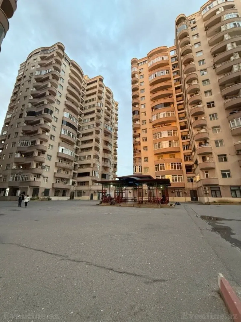 Satılır 3 otaqlı Mənzil Yeni tikili 150 m² Yasamal - şəkil 4