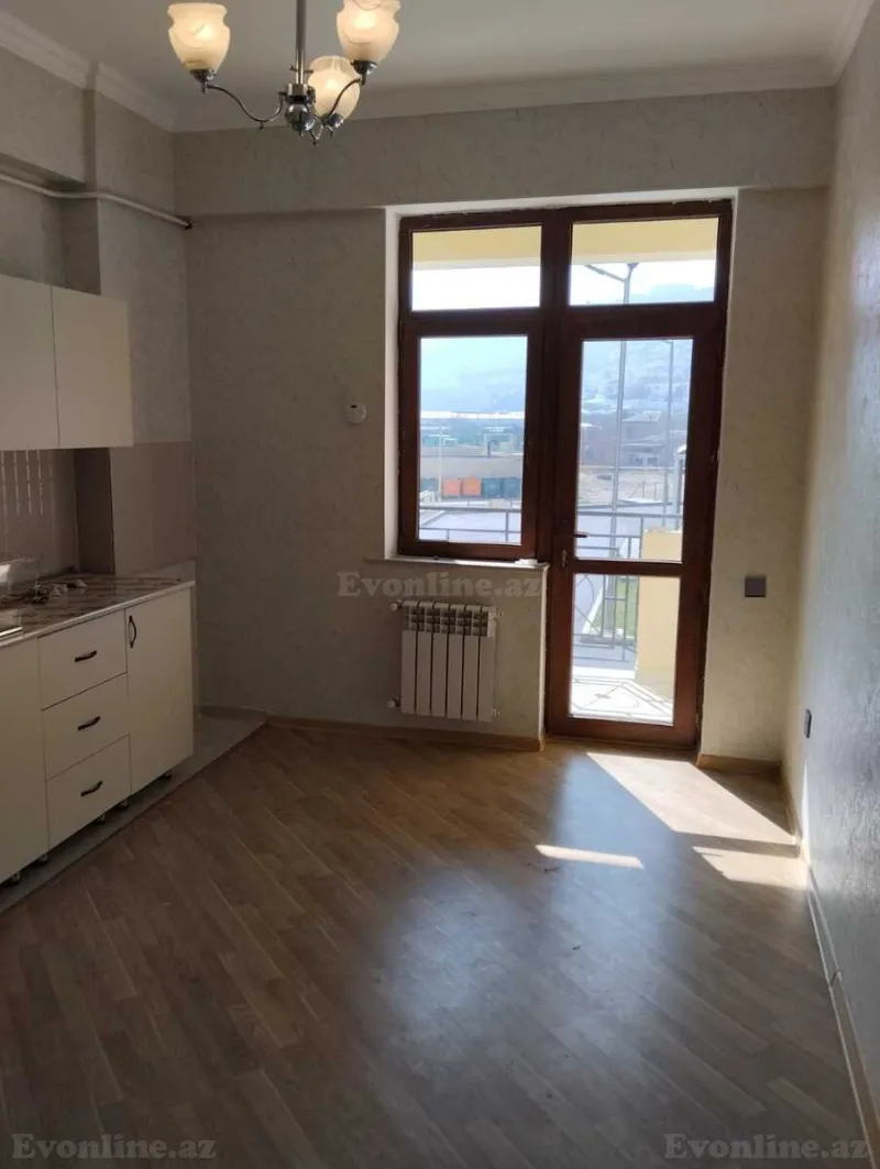 Satılır 4 otaqlı Mənzil Yeni tikili 120 m² Səbail r. - şəkil 8