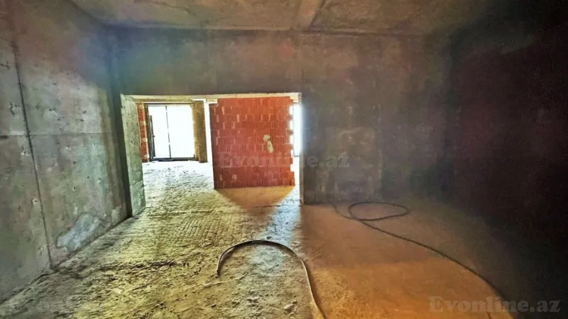 Satılır 2 otaqlı Mənzil Yeni tikili 80 m² Koroğlu m. - şəkil 9