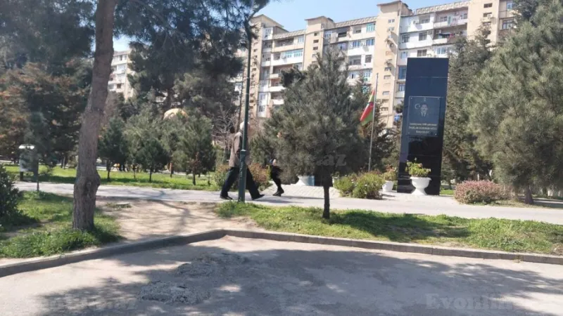 Satılır 2 otaqlı Mənzil Köhnə tikili 55 m² Xətai r. - şəkil 10