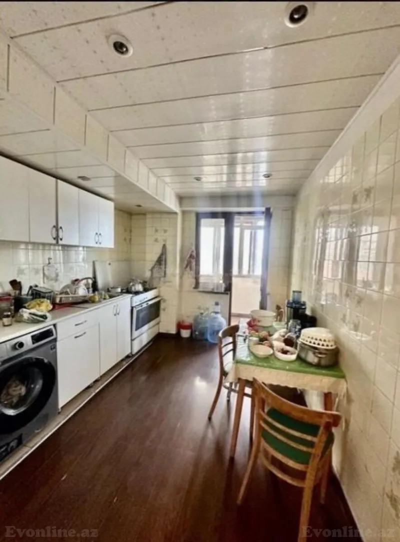 Kirayə verilir 3 otaqlı Mənzil Köhnə tikili 80 m² Gənclik m. - şəkil 3