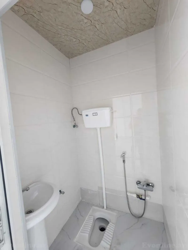 Kirayə verilir Obyekt 80 m² Qara Qarayev m. - şəkil 2