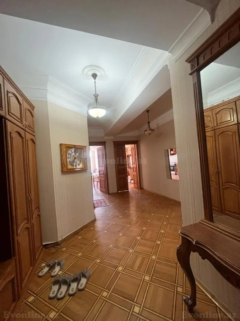 Kirayə verilir 3 otaqlı Mənzil Yeni tikili 170 m² Nəsimi r. - şəkil 2