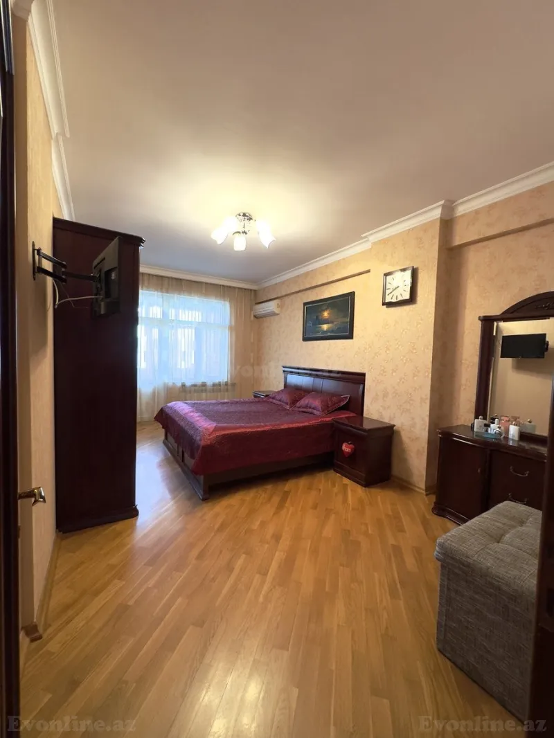 Satılır 3 otaqlı Mənzil Yeni tikili 130 m² Yasamal - şəkil 9