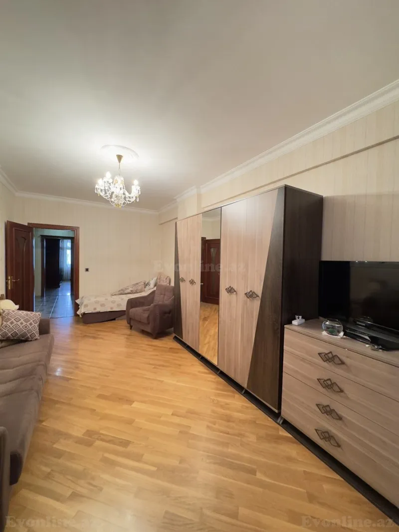 Satılır 3 otaqlı Mənzil Yeni tikili 130 m² Yasamal - şəkil 12