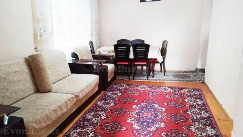Satılır 2 otaqlı Mənzil Köhnə tikili 47 m² 8-ci mikrorayon