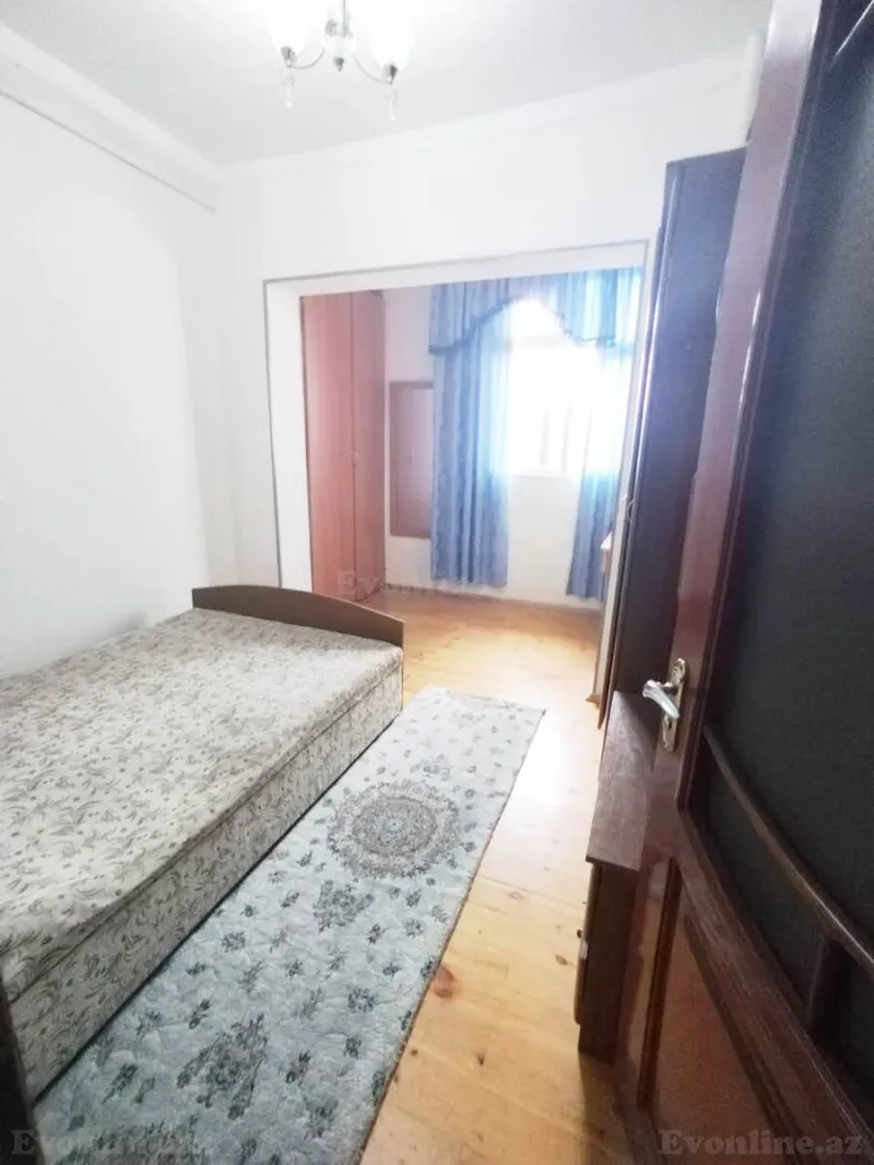 Satılır 2 otaqlı Mənzil Köhnə tikili 47 m² 8-ci mikrorayon - şəkil 15