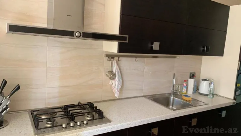 Kirayə verilir 2 otaqlı Mənzil Yeni tikili 90 m² Xətai m. - şəkil 10