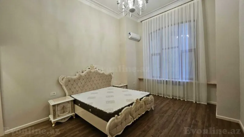 Kirayə verilir 4 otaqlı Mənzil Köhnə tikili 250 m² Sahil m. - şəkil 3