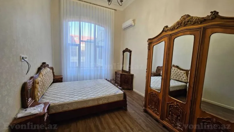 Kirayə verilir 4 otaqlı Mənzil Köhnə tikili 250 m² Sahil m. - şəkil 4