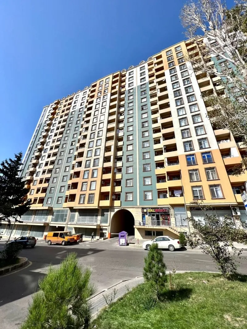 Satılır 3 otaqlı Mənzil Yeni tikili 120 m² Xətai r.