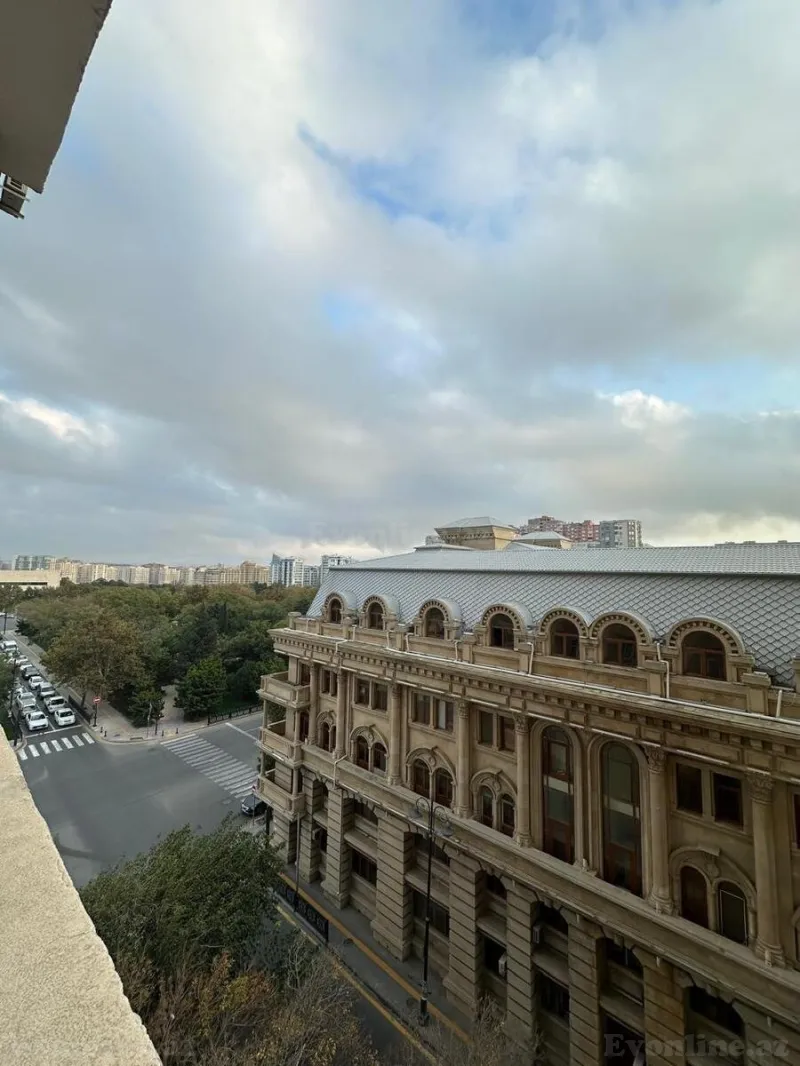 Satılır 3 otaqlı Mənzil Yeni tikili 120 m² Nərimanov r. - şəkil 3