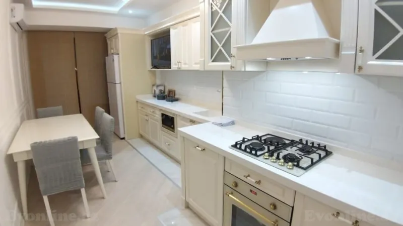 Kirayə verilir 3 otaqlı Mənzil Yeni tikili 130 m² Xətai m. - şəkil 5