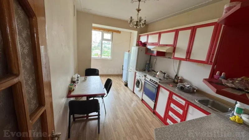 Satılır 2 otaqlı Mənzil Köhnə tikili 50 m² Xalqlar Dostluğu m. - şəkil 3