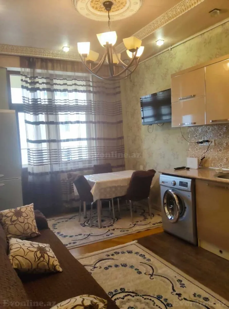 Kirayə verilir 2 otaqlı Mənzil Yeni tikili 75 m² Xətai m.